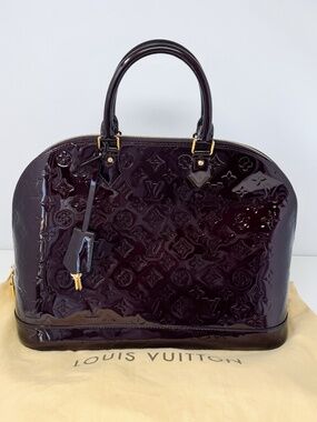 Louis Vuitton Amarante Vernis Alma GM
